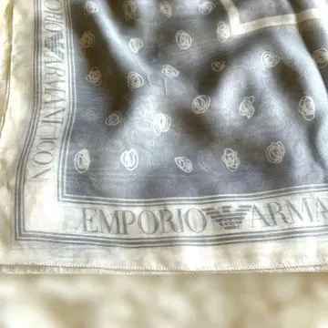 [컨디션 최상] 엠포리오 아르마니 스카프 로고 실크 100% 이탈리아제