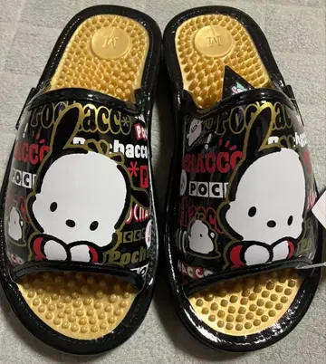 산리오 포차코 건강 샌들 M 사이즈