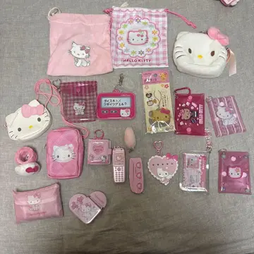 헬로키티 굿즈 세트 핑크 계열 낱개 판매는 상담 요망 헤이세이 묶음 판매