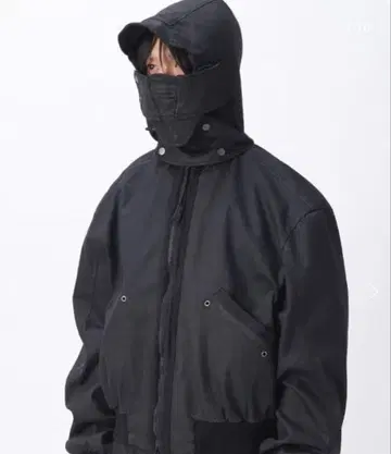 TROUBLED WATERS 왁스 처리된 낙하산 폭격기