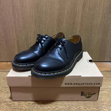 닥터마틴 1461 3홀 UK8 26.5cm