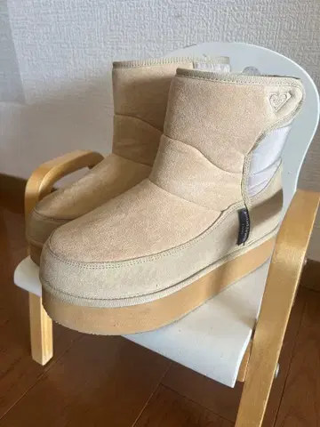 ROXY 통굽 어그 부츠 베이지