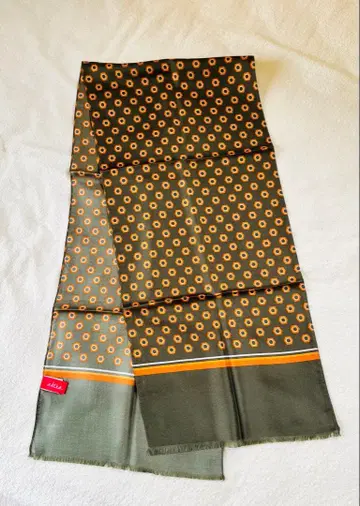 실크 직사각형 스카프 이탈리아제 미사용품