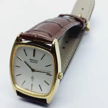 SEIKO 세이코 쿼츠 손목시계 샤리오 스퀘어 빈티지