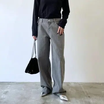 로우라이즈 스트레이트 데님 애쉬 그레이