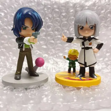 건담 SEED DESTINY 푸치 스튜디오 아스란 이자크