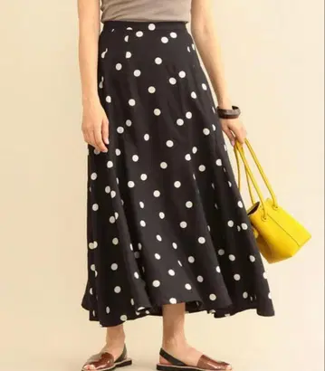 BEAUTY&YOUTH 린넨 도트 플레어 롱 스커트 네이비 M