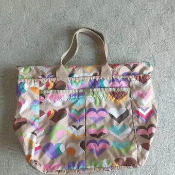 컬러풀 하트 무늬 토트백