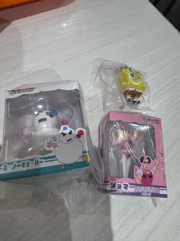 가챠가챠 짱구는 못말려(크레용 신짱) 스펀지 밥