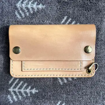 내추럴 가죽 미들 트래커 지갑