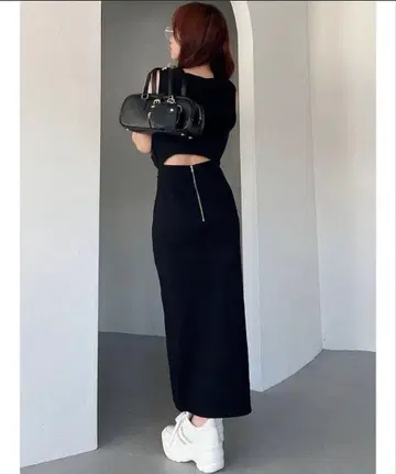 RESEXXY 스웨트 후드 원피스