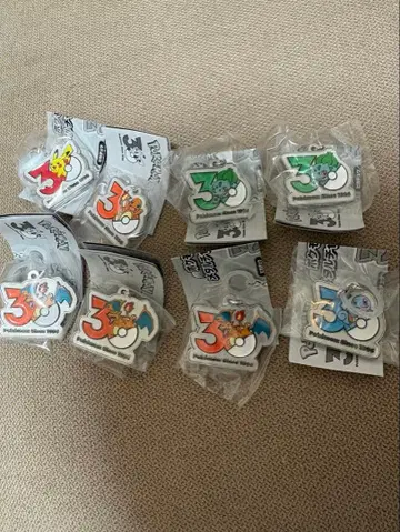 포켓몬 30th 메탈 참 캡슐 토이 30주년 포켓몬 센터