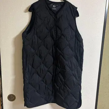 유니클로 울트라 라이트 다운 다운 베스트 S 사이즈 블랙