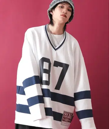 a.p.o.v. 하키 저지 디자인 오버 사이즈 맨투맨 티셔츠