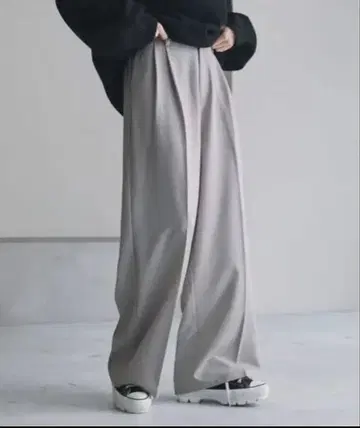 TR 스트레치 루즈 실루엣 센터 프레스 하이웨스트 슬랙스 팬츠 M