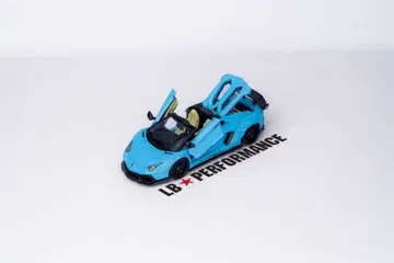 1/64 RM LBWK 아벤타도르 LP720-4 로드스터 파랑