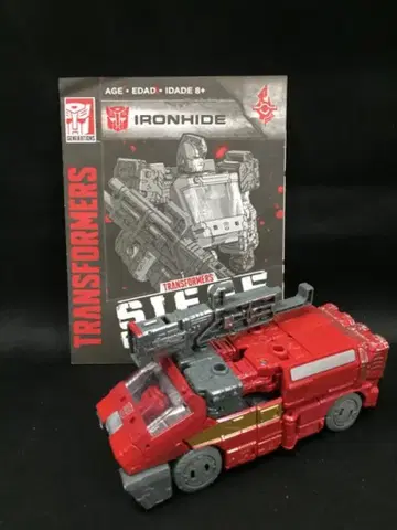 HASBRO SIEGE WAR FOR CYBERTRON IRONHIDE