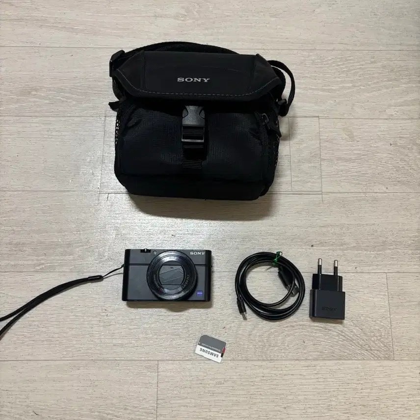 소니 RX100m3 시리즈 카메라