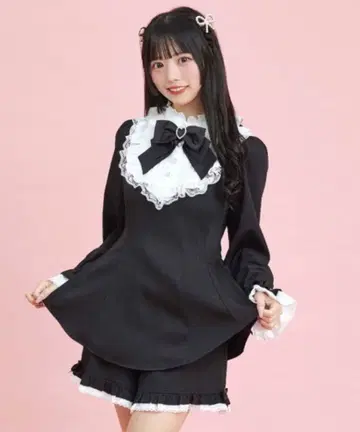 Secrethoney 프릴 요크 셋업 블랙