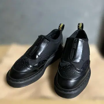 닥터마틴 RESNIK 레스닉