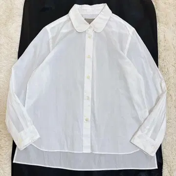 최근 모델 마가렛호웰 둥근 카라 긴팔 블라우스 셔츠 화이트 컬러