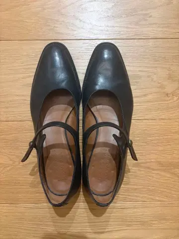 MARGARET HOWELL 신발 37