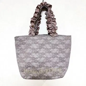 메종 드 플뢰르 토트백 프릴 레이스 꽃무늬 그레이 베이지 레이디