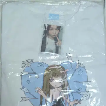 Hearts2Hearts 이언 셔츠 트레이딩 카드 세트