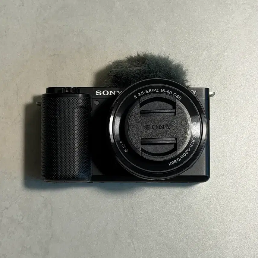 소니 ZV-E10