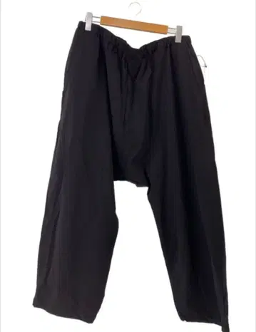 BEAMS SSZ Multiple pocket gimmick 사루엘 팬츠