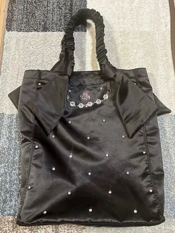 Michel Macaron 미셸 마카롱 새틴 토트백