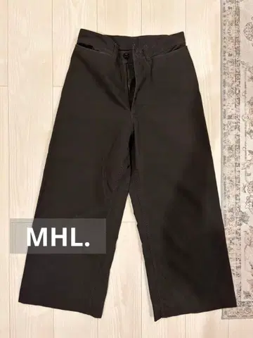 MHL. 스트레이트 팬츠 카키