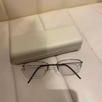 JINS 블랙 프레임 안경 HJ1.60AS