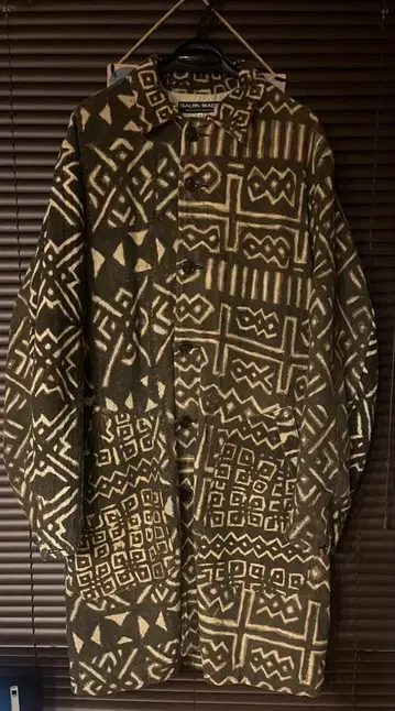 GAIJIN MADE 기하학 패턴 머드 다이 가운