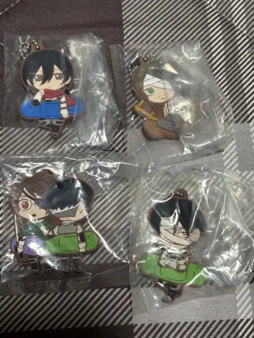 진격의 거인 키링 4개 세트 미개봉