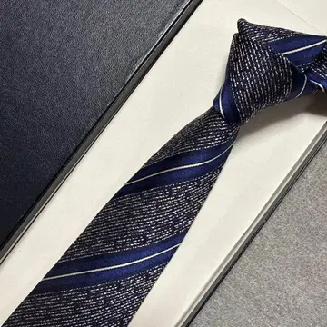 에디피스 넥타이 네이비 스트라이프 실크