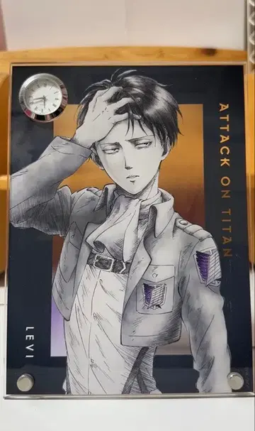 진격의 거인 리바이 아커만 아크릴 보드