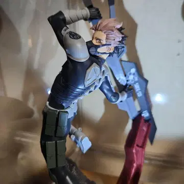 괴수 8호 제일복권 나루미 겐 A상 피규어