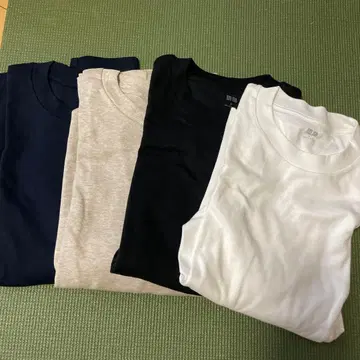 UNIQLO 소프트 터치 크루넥 T셔츠 4색 세트