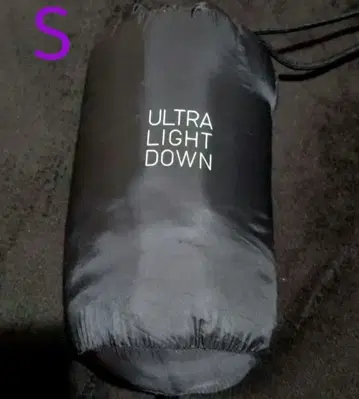 유니클로 울트라 라이트 다운 블랙 S