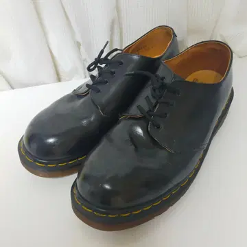 닥터마틴 W6539 잉글랜드제 잉글랜드 3홀 부츠