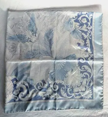 이탈리아제 BEPPE SPADACINI 대형 실크 스카프