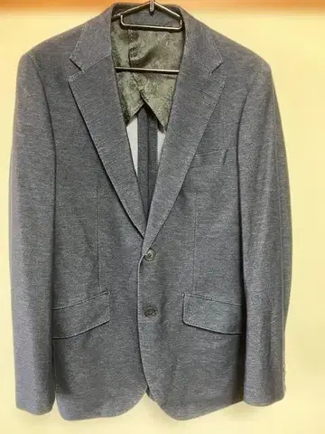 [ 가격 인하 요청, 받습니다! ] KATHARINE HAMNETT 자켓