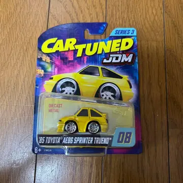 튜닝된 토요타 AE86 스프린터 트루에노