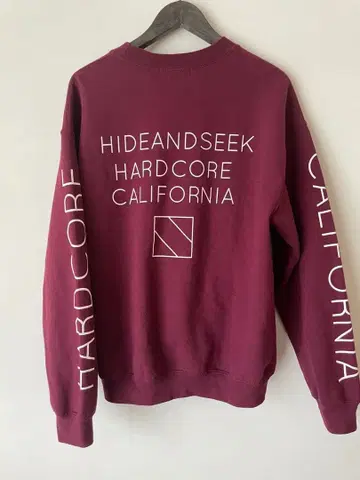 hideandseek 맨투맨 하이드앤시크 사이즈 M