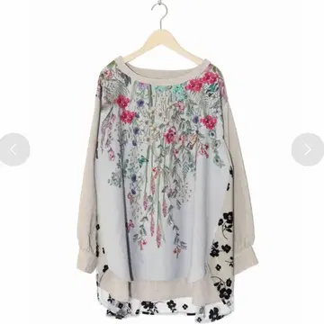 이즈스칼라 꽃나비 패턴 프린트 x 꽃 플로키 튤 절개 튜닉