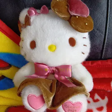 헬로키티 x 고디바 봉제 인형 2024