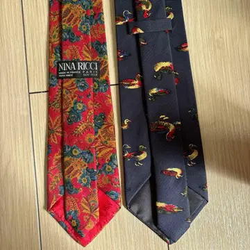 a16 NINA RICCI 넥타이 2세트