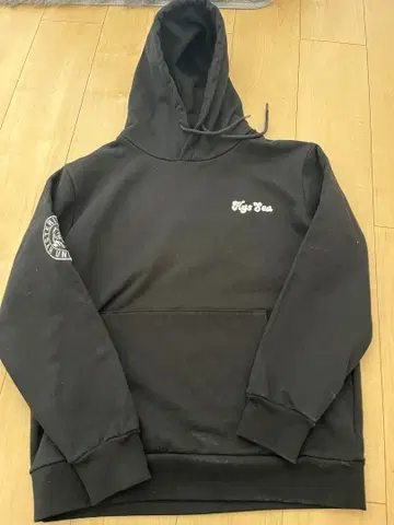 WIND AND SEA x HYSTERIC GLAMOUR 콜라보 후드티