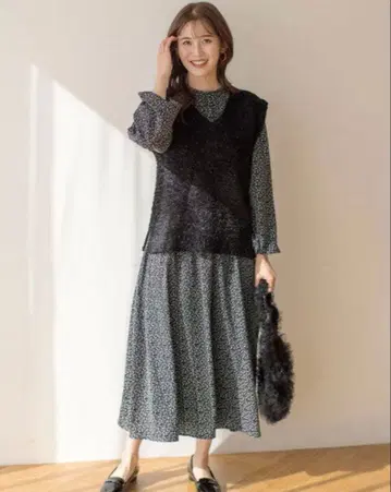 [ any SiS ] 플라워 프린트 원피스 x 니트 베스트 세트